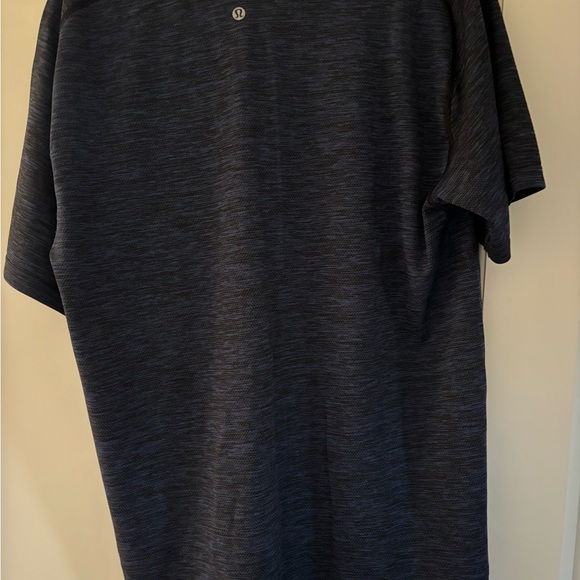 lululemon athletica Navy Heathered Tee - Picture 3 of 6